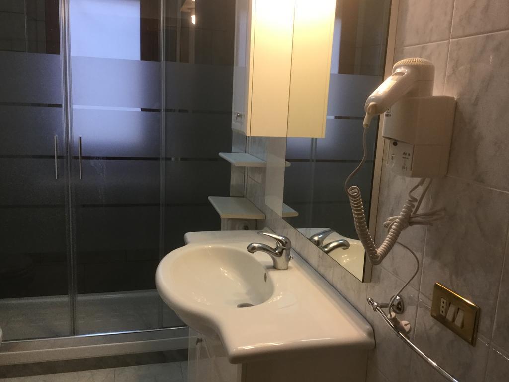 Apartamento La Loggia Bríndisi Exterior foto