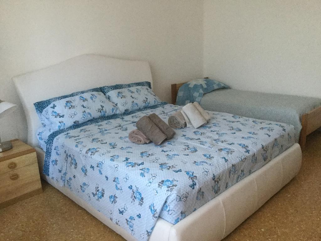 Apartamento La Loggia Bríndisi Exterior foto